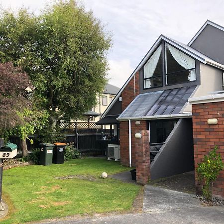 Bed and Breakfast Warm On Waterloo Palmerston North Exterior foto